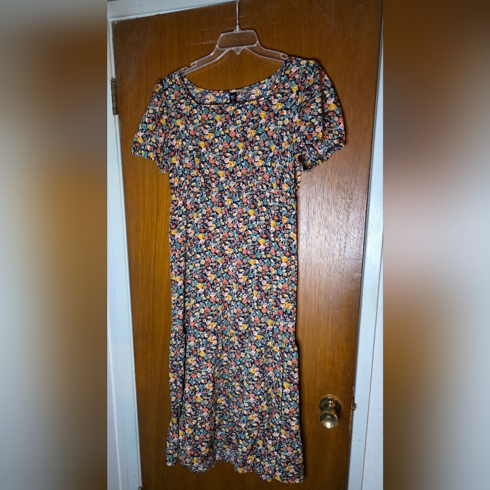 SHEIN Curve Floral Midi Dress Women’s 1XL